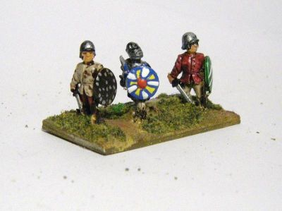 Spanish Sword & Buckler Men
from the [url=http://www.essexminiatures.co.uk/frames15med.html] Essex   Minis [/url]medieval / late medieval (Spanish) ranges 
Keywords: medspanish