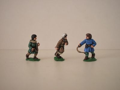 Feudal Slingers - 3 variants - 
1195 to 1250 Feudal range from [url=http://www.legio-heroica.com/]Legio Heroica[/url]. Pictures provided by the manufacturer 
Keywords: effoot crusader latins emgerman