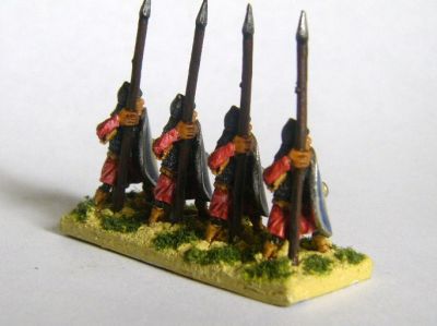 Byzantine Spearmen 
Byzantines painted by Martin van Tol  Early or Maurikian spearmen
Keywords: Byzantine