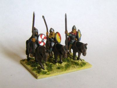 Dark Ages Cavalry
Dark ages mounted troops painted by Martin van Tol 
Keywords: Gothcav