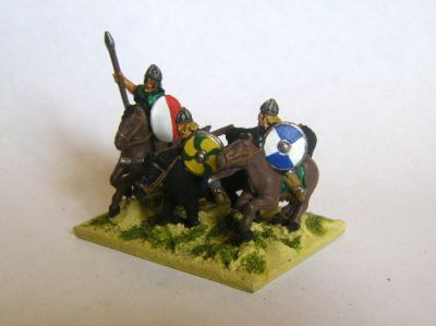 Dark Ages Cavalry
Dark ages mounted troops painted by Martin van Tol 
Keywords: Gothcav