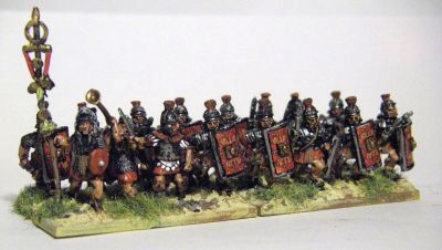 Early Imperial Roman Legionaries
EIR Legionaries from Old Glory, with LBMS Shield transfers
Keywords: EIR