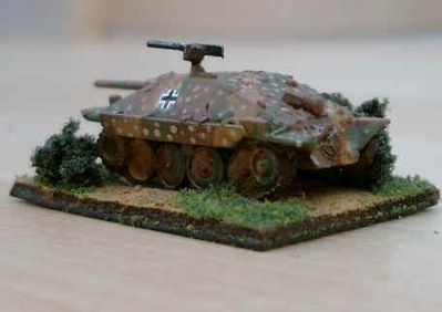 Hetzer 
in ambush cammo
